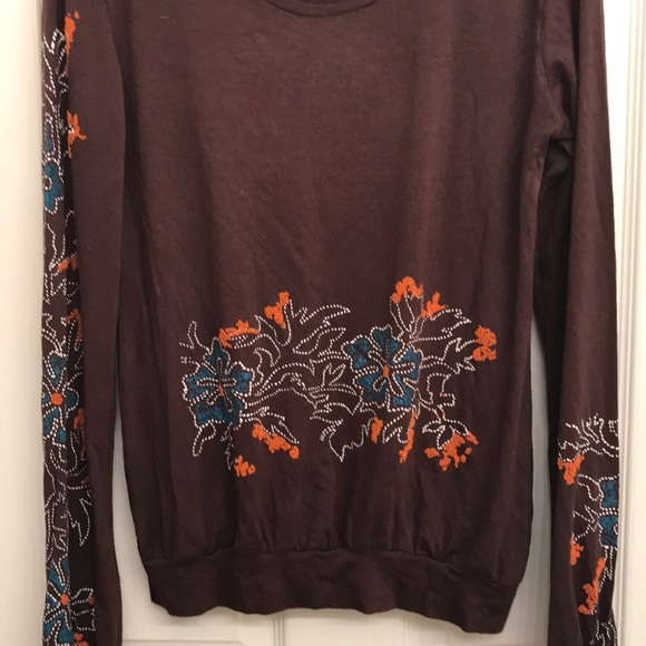 Beautiful embroidered top NWOT sz M - Picture 3 of 4
